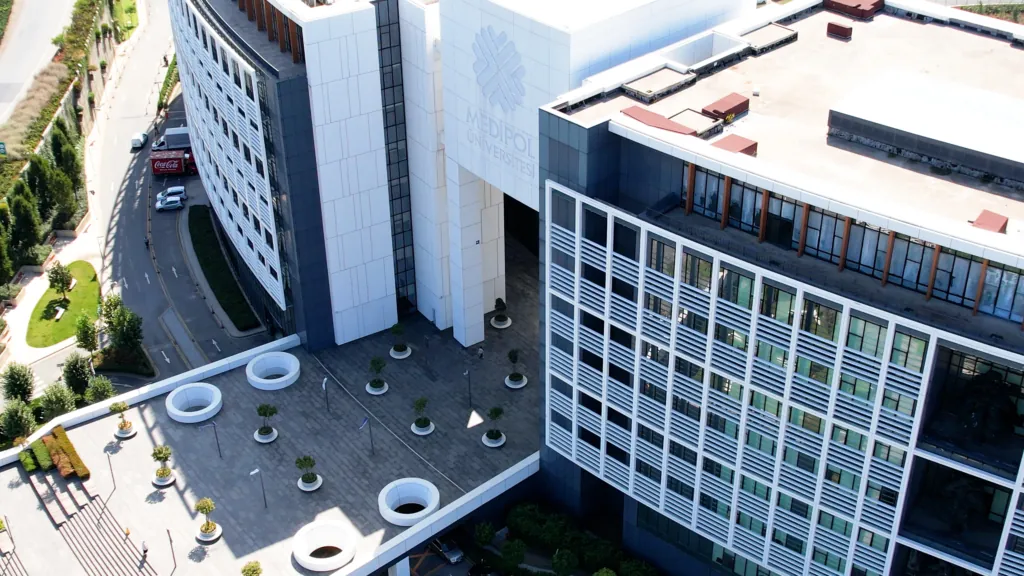 MEDİPOL ÜNİVERSİTESİ